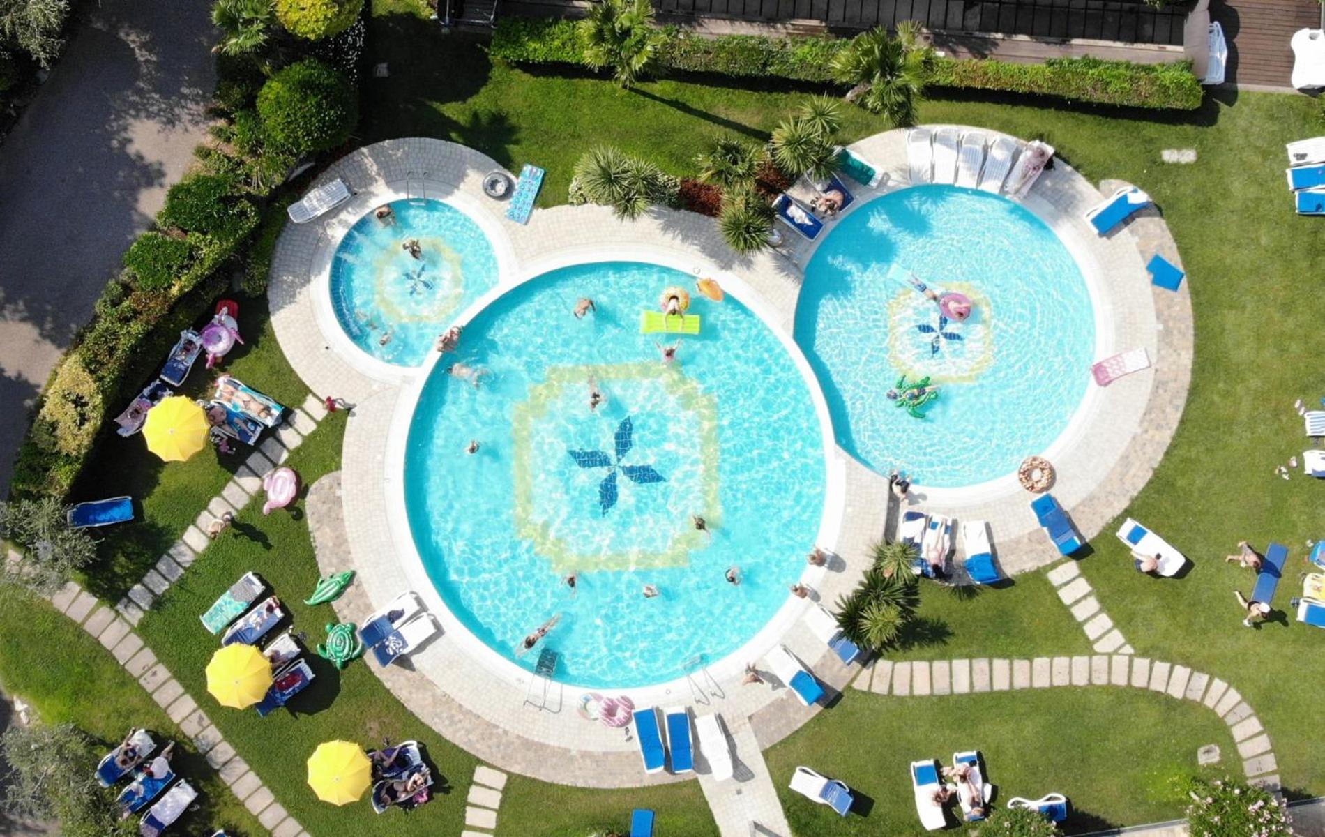 Majestic Palace Malcesine Luaran gambar