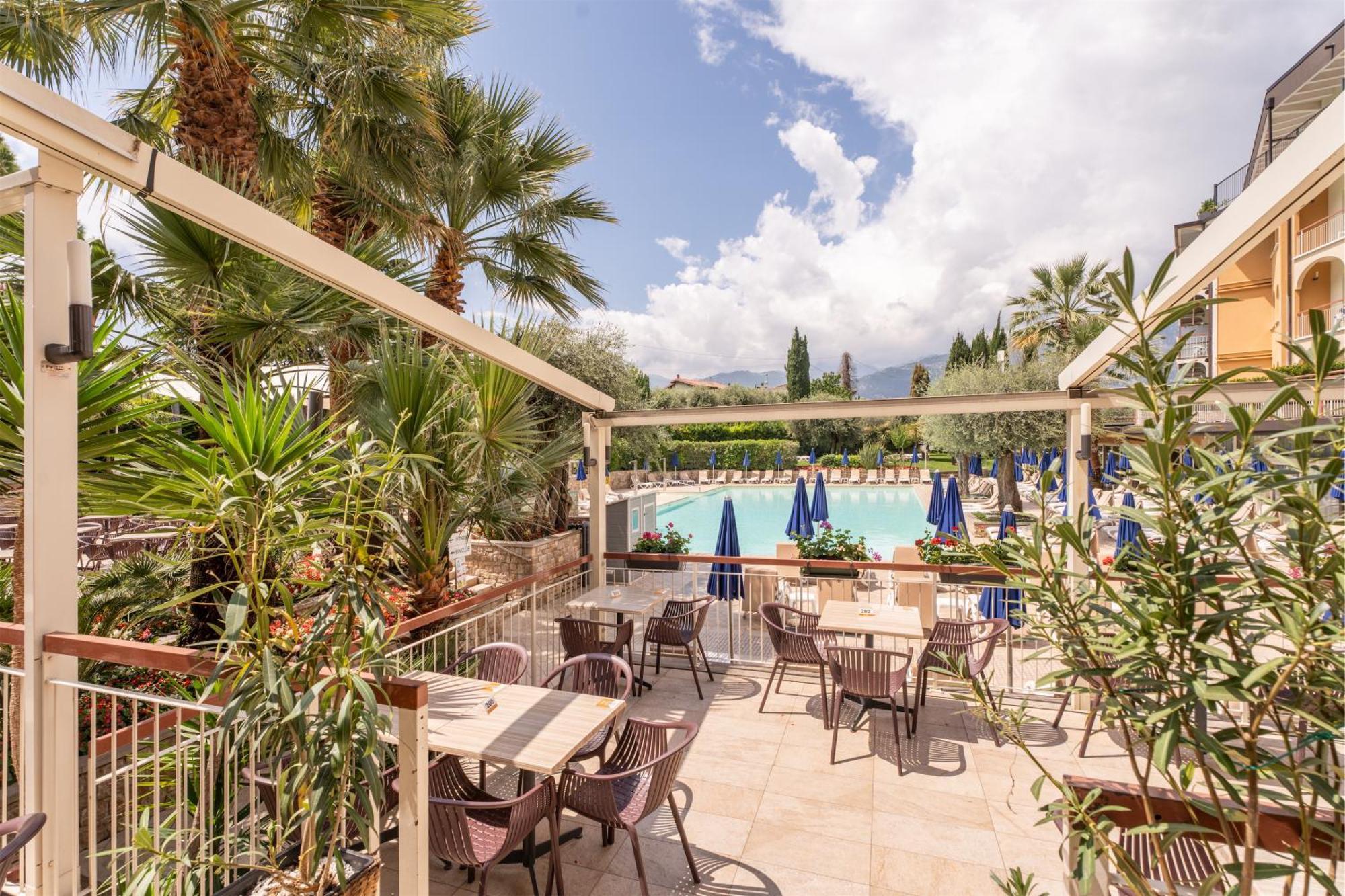 Majestic Palace Malcesine Luaran gambar